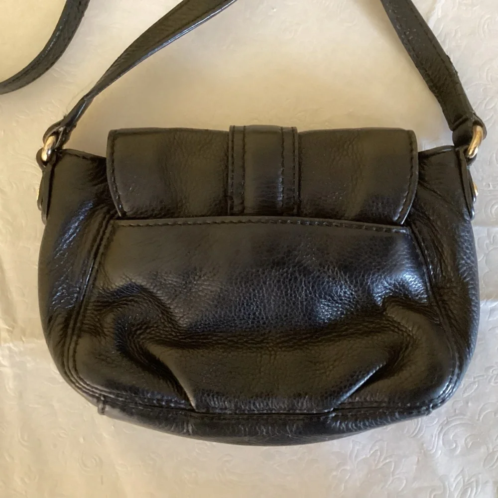 Michael Kors Black Charlton Mini Crossbody Leather Purse With Gold Buckle.